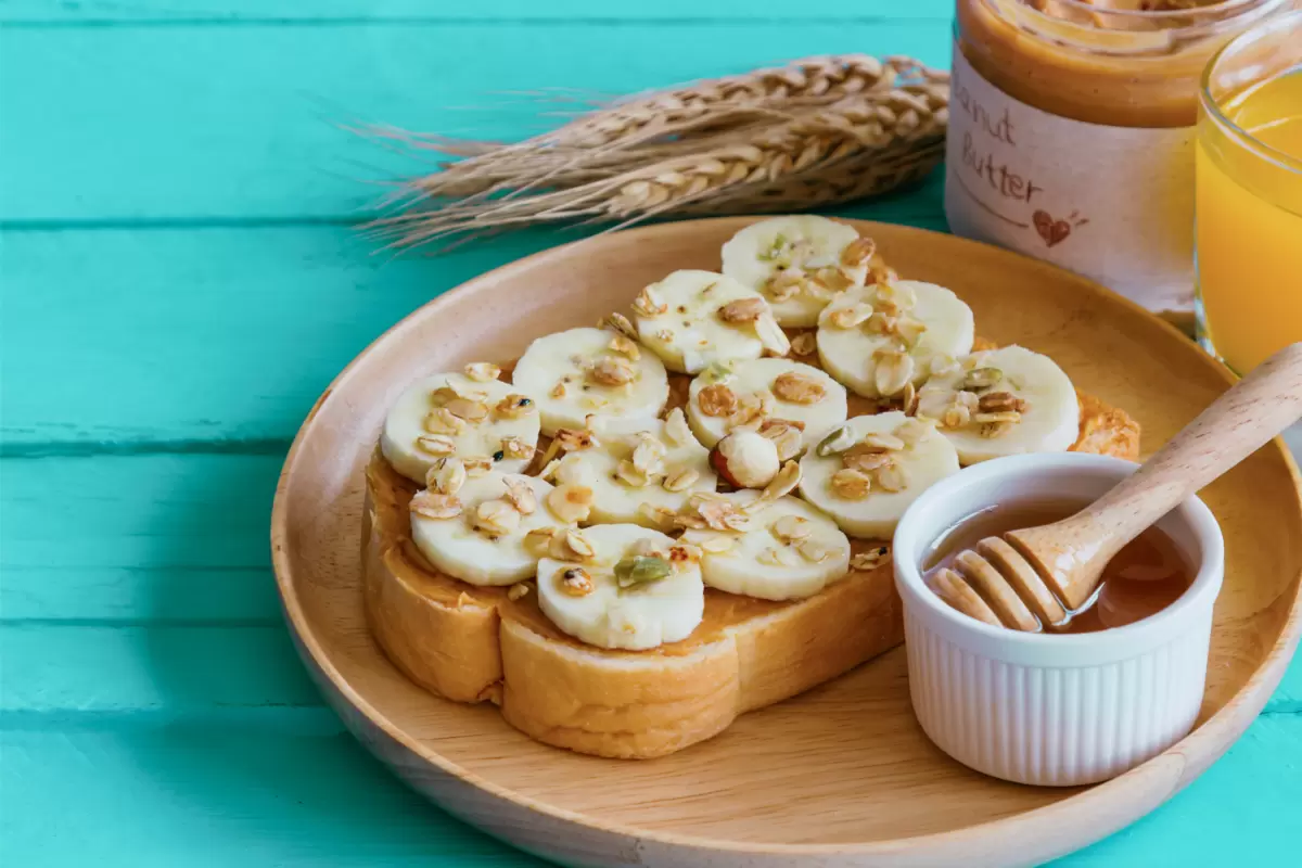 Lanches Rápidos Sanduíche de Pasta de Amendoim e Banana